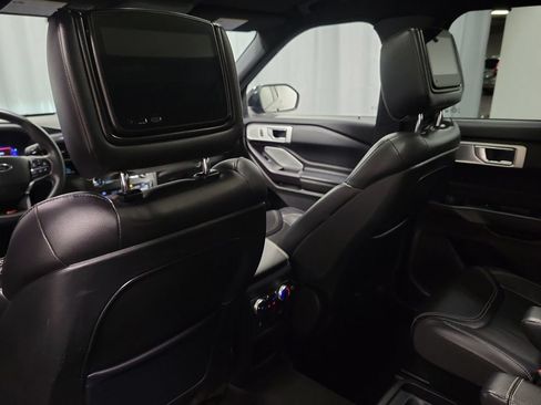 Used 2020 Ford Explorer ST w/ Premium Technology Package AWD/4WD image 31
