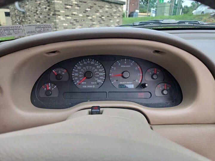 Used 1999 Ford Mustang GT RWD image 14