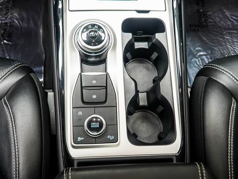 Used 2022 Ford Explorer ST image 15