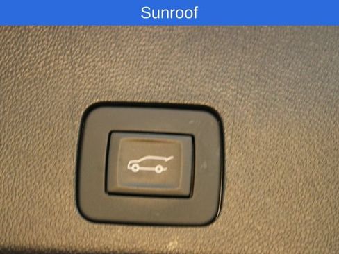 Used 2025 Buick Encore GX Avenir w/ Avenir Technology Package AWD/4WD image 17