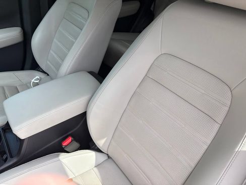Used 2025 Honda CR-V EX-L image 13