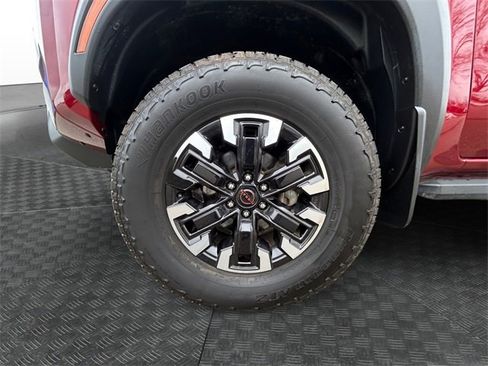 Used 2023 Nissan Frontier PRO-4X w/ Pro Convenience Package image 13