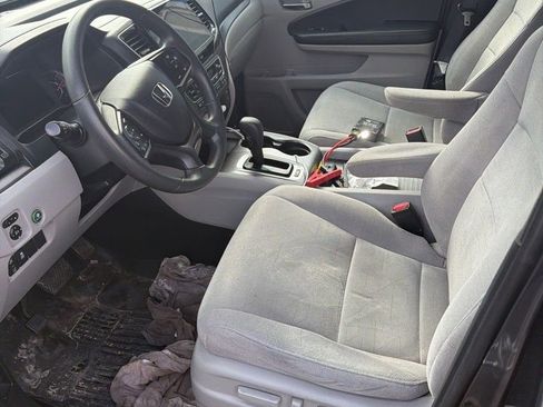 Used 2019 Honda Pilot EX image 3