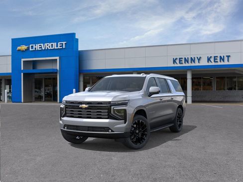 New 2026 Chevrolet Suburban High Country w/ Sun And Tow Package image 8