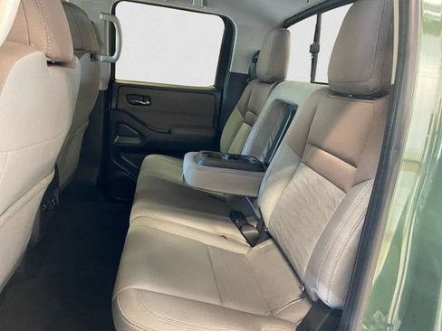 Certified 2022 Nissan Frontier SV image 13