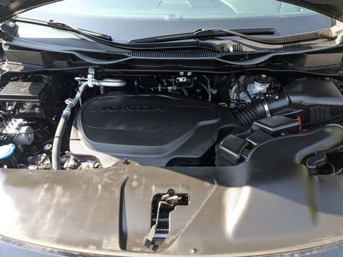 Used 2025 Honda Odyssey Sport-L image 24