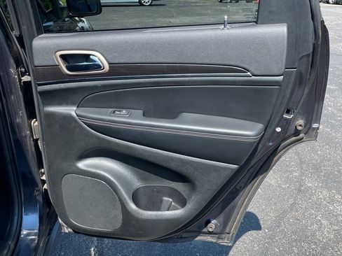 Used 2014 Jeep Grand Cherokee Limited AWD/4WD image 21
