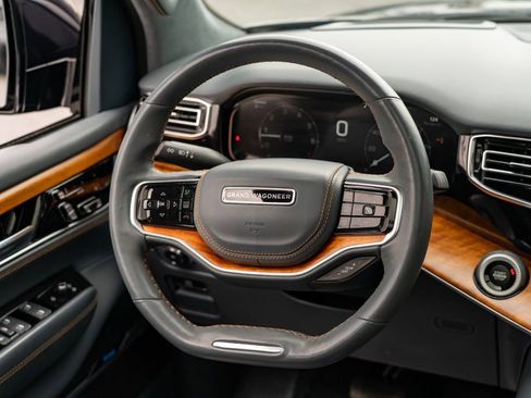 Used 2022 Jeep Grand Wagoneer Series II w/ Rear Seat Video Group 1 image 26