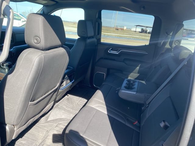 Used 2022 GMC Sierra 1500 SLT w/ SLT Premium Package AWD/4WD image 11