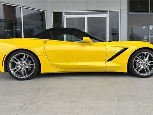 Used 2019 Chevrolet Corvette Stingray Convertible w/ 3LT Preferred Equipment Group image 7