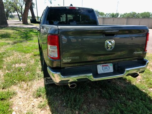 Used 2022 RAM 1500 Big Horn AWD/4WD image 8