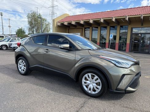 Used 2021 Toyota C-HR LE image 13