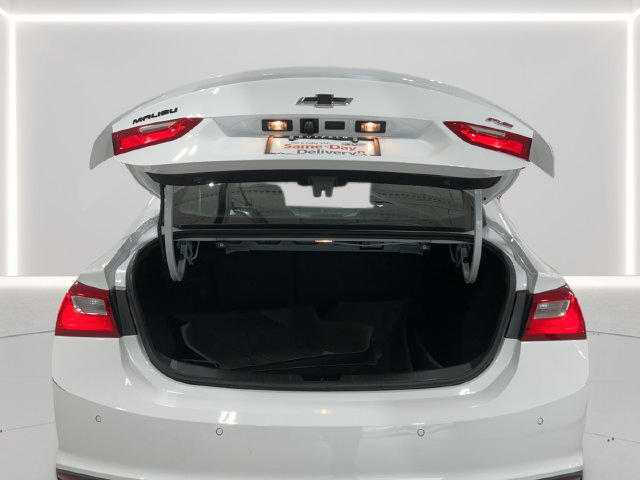 Used 2024 Chevrolet Malibu RS w/ LPO, Floor Liner Package FWD image 22