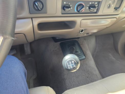 Used 2000 Ford F250 4x4 SuperCab Super Duty image 14