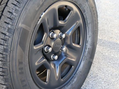 Used 2021 Jeep Wrangler Unlimited Sport image 38