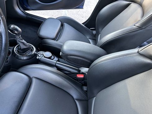 Used 2016 MINI Cooper S image 13