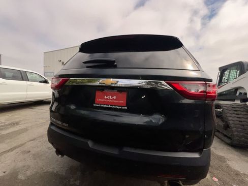 Used 2021 Chevrolet Traverse LT AWD/4WD image 27