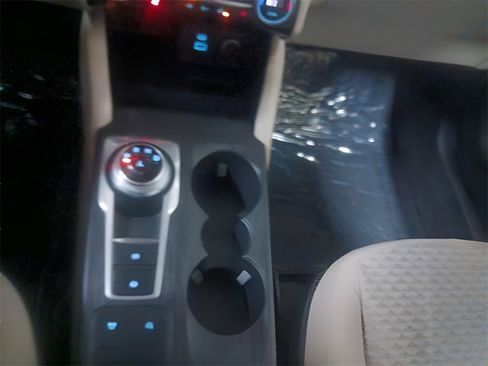 Certified 2021 Ford Escape SE w/ Convenience Package image 14