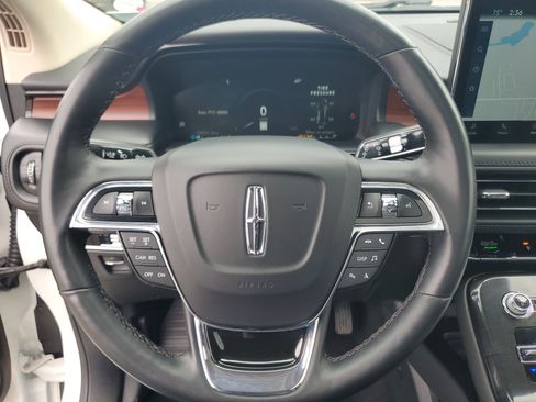 Certified 2023 Lincoln Nautilus Reserve AWD/4WD image 15
