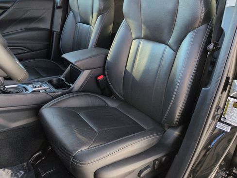 Certified 2022 Subaru Forester Touring w/ Popular Package #2 image 17