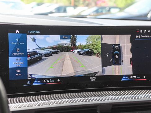 Certified 2023 BMW XM AWD/4WD image 32