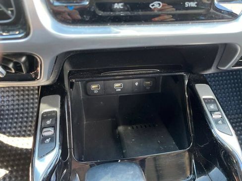 Used 2022 Kia Sorento SX FWD image 23