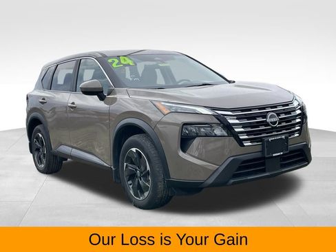 Certified 2024 Nissan Rogue SV AWD/4WD image 3