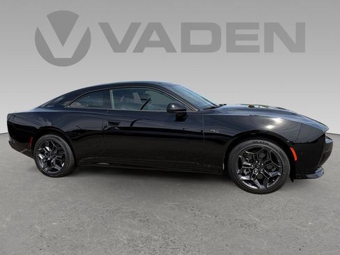 New 2026 Dodge Charger R/T w/ Driver Convenience Group AWD/4WD image 5