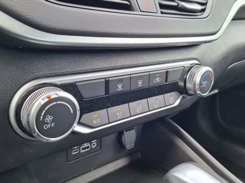 Certified 2025 Nissan Altima 2.5 S FWD image 15