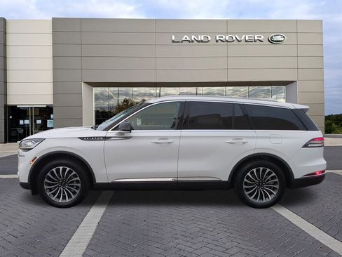 Used 2023 Lincoln Aviator Reserve image 8