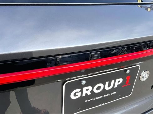 Used 2024 Lexus RX 500h F Sport w/ Convenience Package image 30