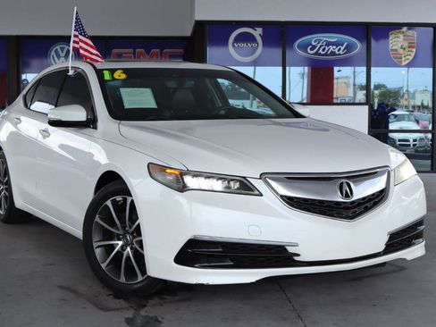 Used 2016 Acura TLX V6 w/ Technology Package FWD image 2