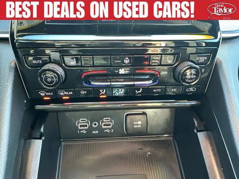 Used 2024 Jeep Grand Cherokee Altitude AWD/4WD image 16