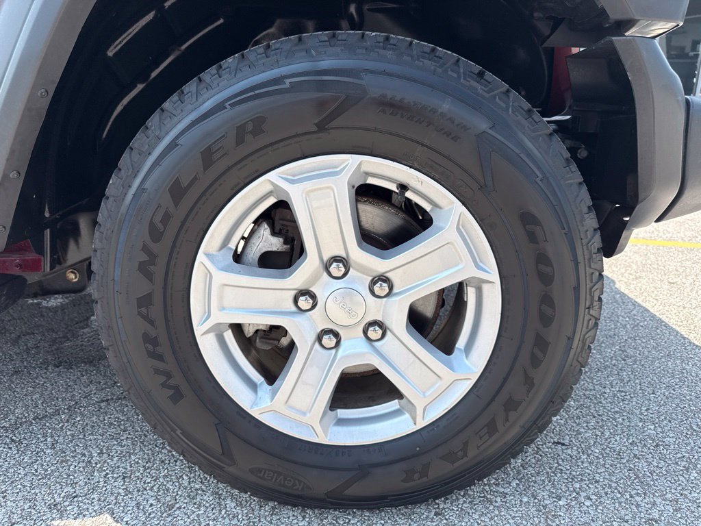 Used 2021 Jeep Wrangler Unlimited Sport AWD/4WD image 43