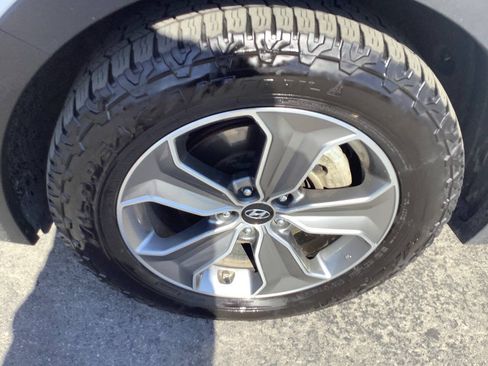 Used 2015 Hyundai Santa Fe GLS AWD/4WD image 23
