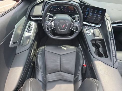 Used 2021 Chevrolet Corvette Stingray Preferred Conv w/ Z51 Performance Package RWD image 23