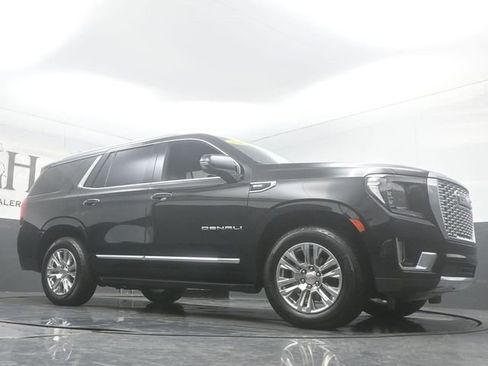 Used 2023 GMC Yukon Denali RWD image 2