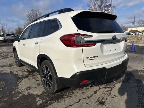 Used 2023 Subaru Ascent Touring image 9