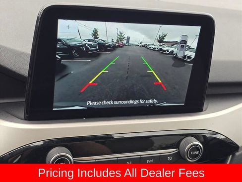 Used 2021 Ford Escape SEL w/ Technology Package FWD image 21