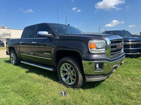 Used 2014 GMC Sierra 1500 SLT w/ SLT Crew Cab Value Package AWD/4WD image 2