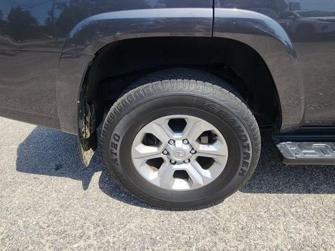 Used 2023 Toyota 4Runner SR5 AWD/4WD image 8