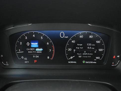 Used 2023 Honda Pilot Elite image 36