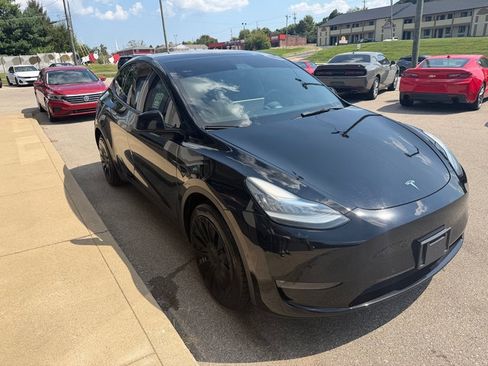 Used 2021 Tesla Model Y Long Range AWD/4WD image 6