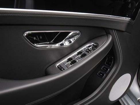 New 2026 Bentley Continental GTC image 39