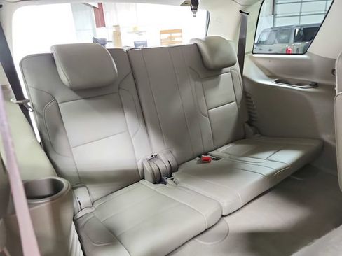 Used 2019 Chevrolet Tahoe LT RWD image 44