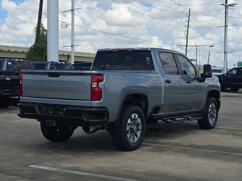Used 2024 Chevrolet Silverado 2500 Custom w/ Custom Value Package AWD/4WD image 3