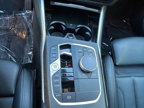 Used 2024 BMW 330i Sedan w/ Convenience Package image 47