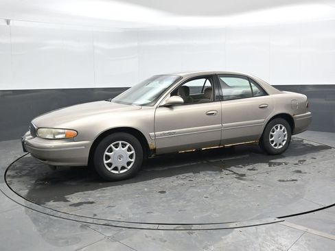 Used 2000 Buick Century Custom w/ Premium Opt Pkg image 9