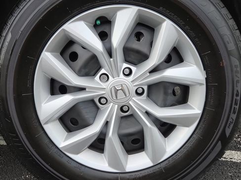 Certified 2025 Honda CR-V LX image 14