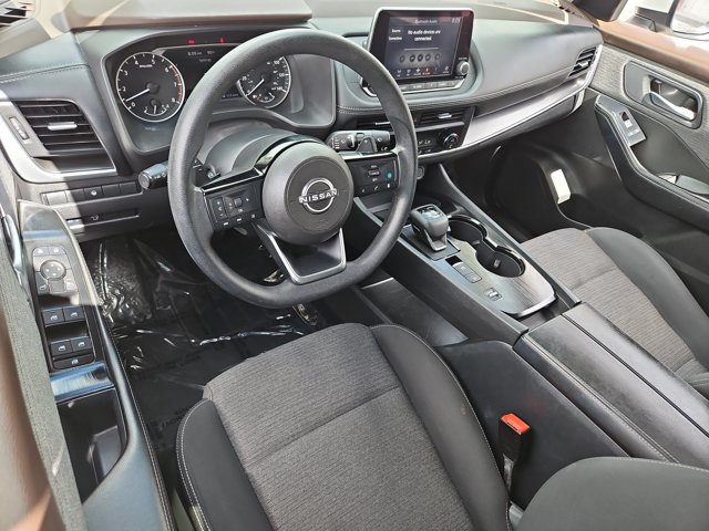 Used 2023 Nissan Rogue SV FWD image 10